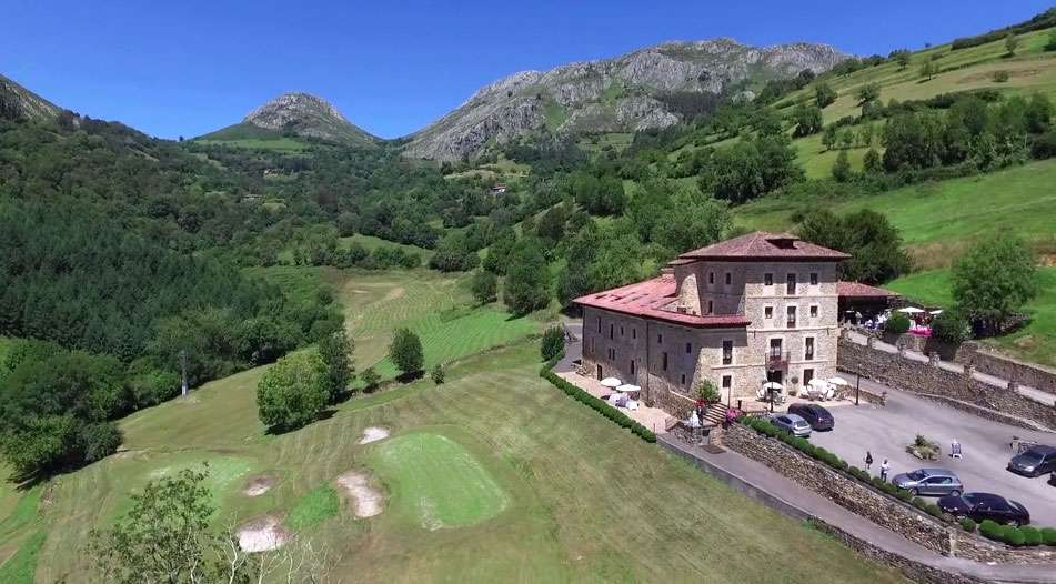 Nuestros drones en el original vídeo de boda de David y Silvia