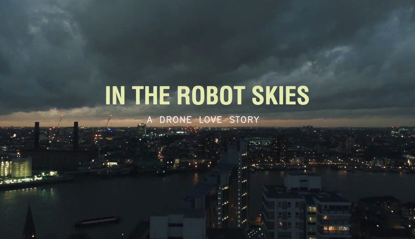 La primera película grabada en su totalidad con drones: In the robot sky
