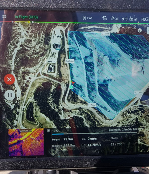 Skydron y su tecnología termográfica Termografía aérea con drones y cámaras termográficas XT2 panel